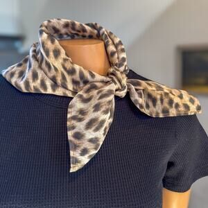 Maison 123 Paris Leopard Print 100% Cotton Square Scarf Neckerchief French Chic